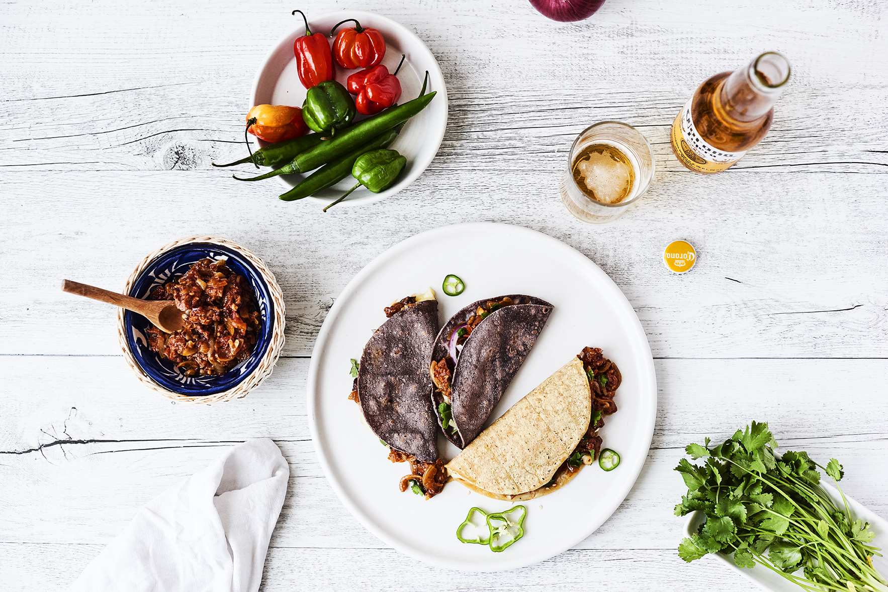 Quesadilla con Salsa de Chorizo - La Tortilleria